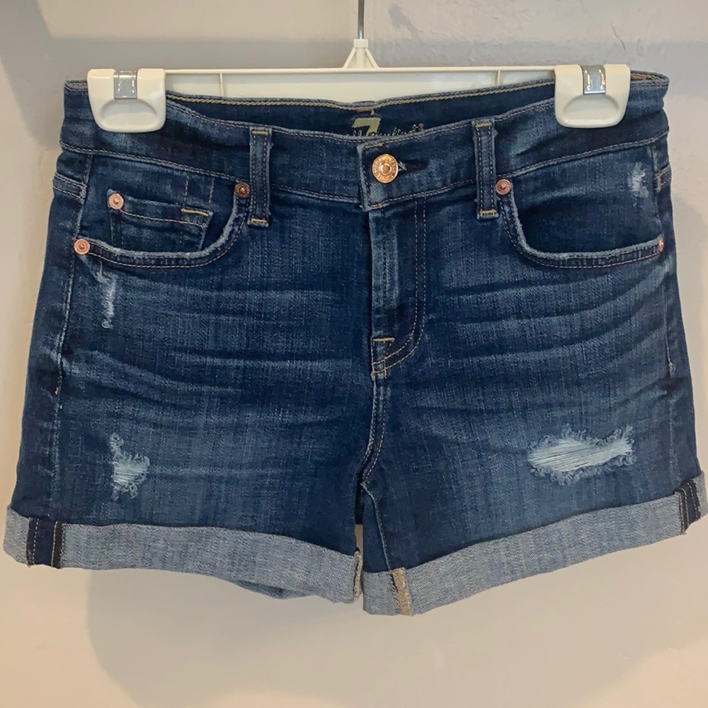 7 For All Mankind shorts - size 25